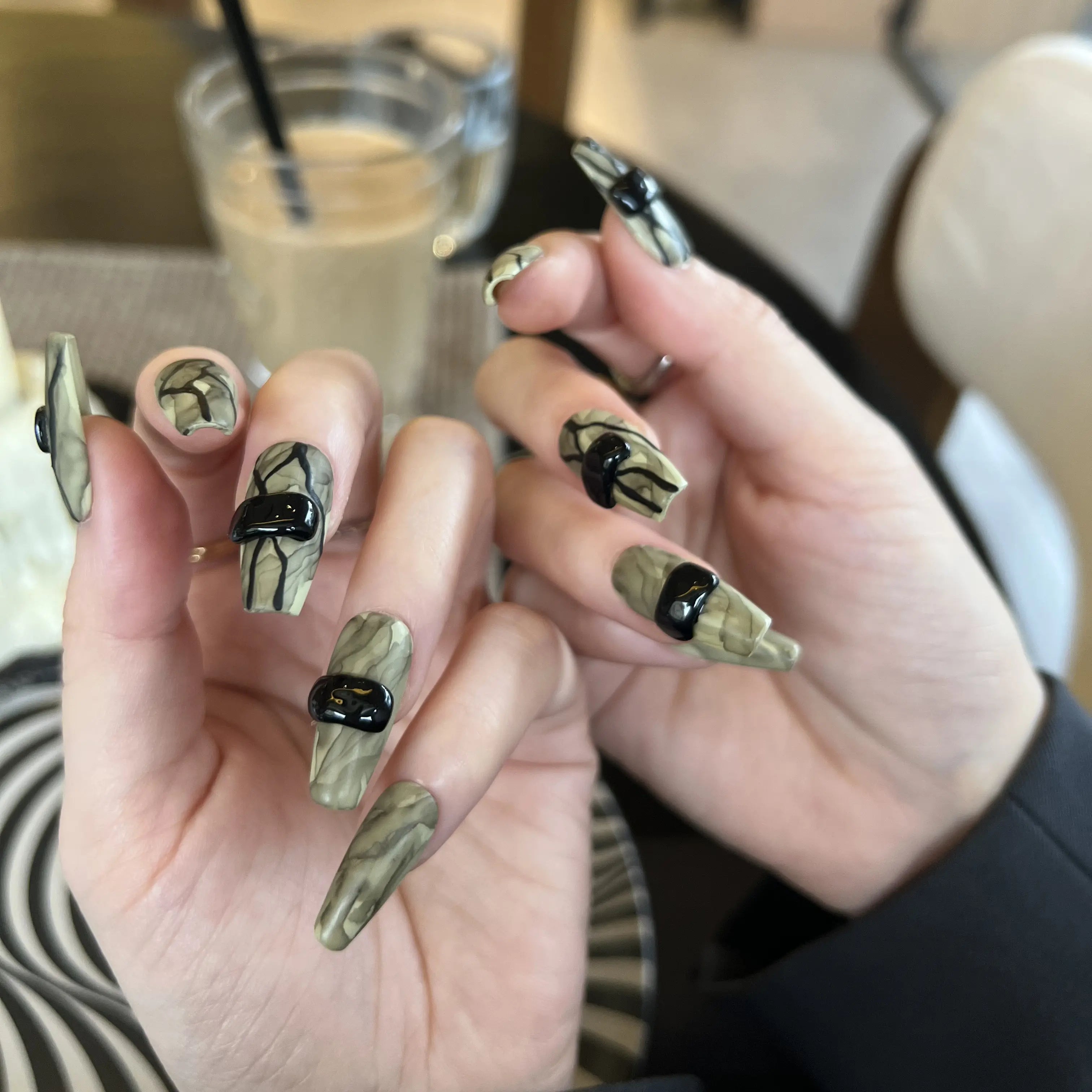 Olive Black Marble - My Store