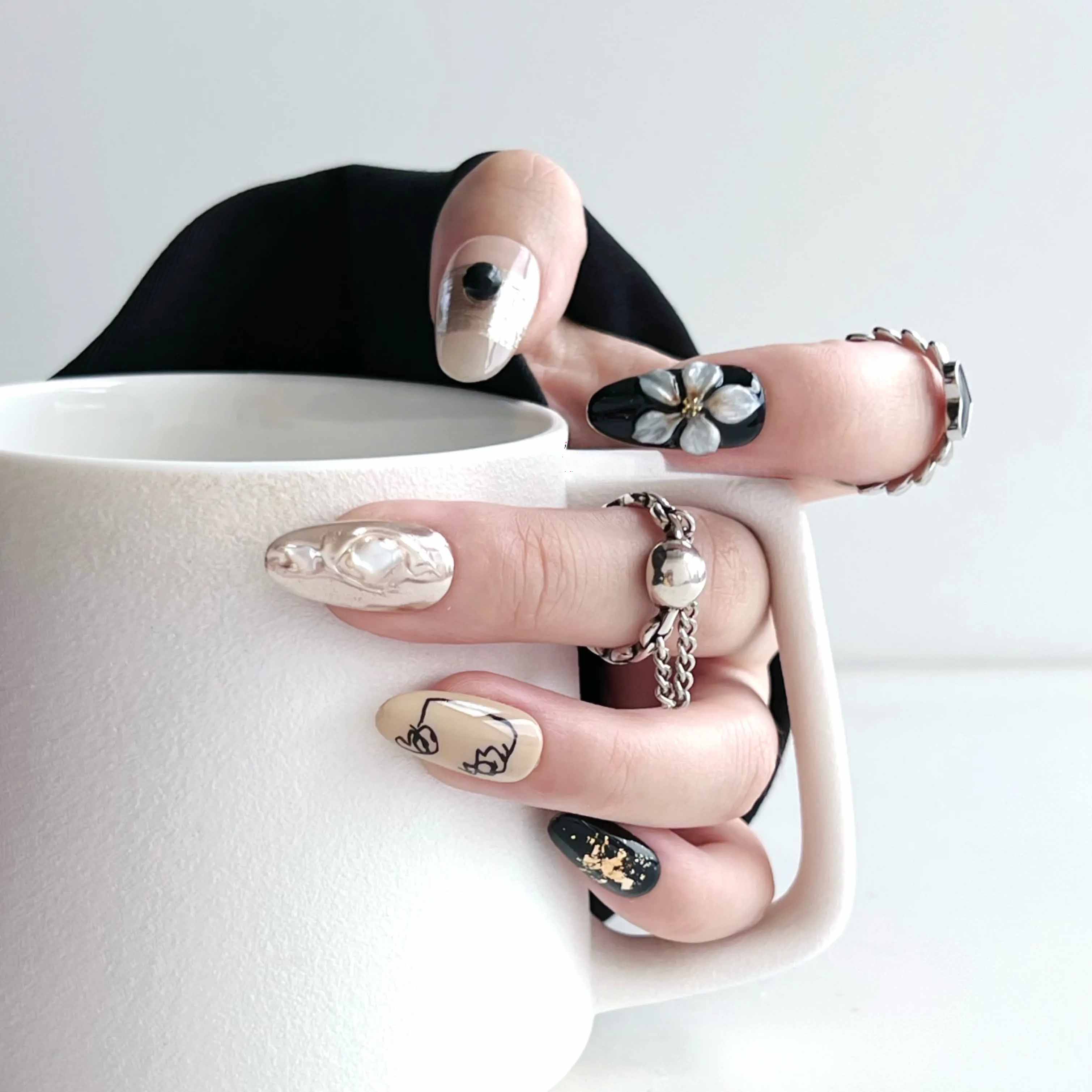 Black Gold Luxe 3D Press On Nails - Momenails