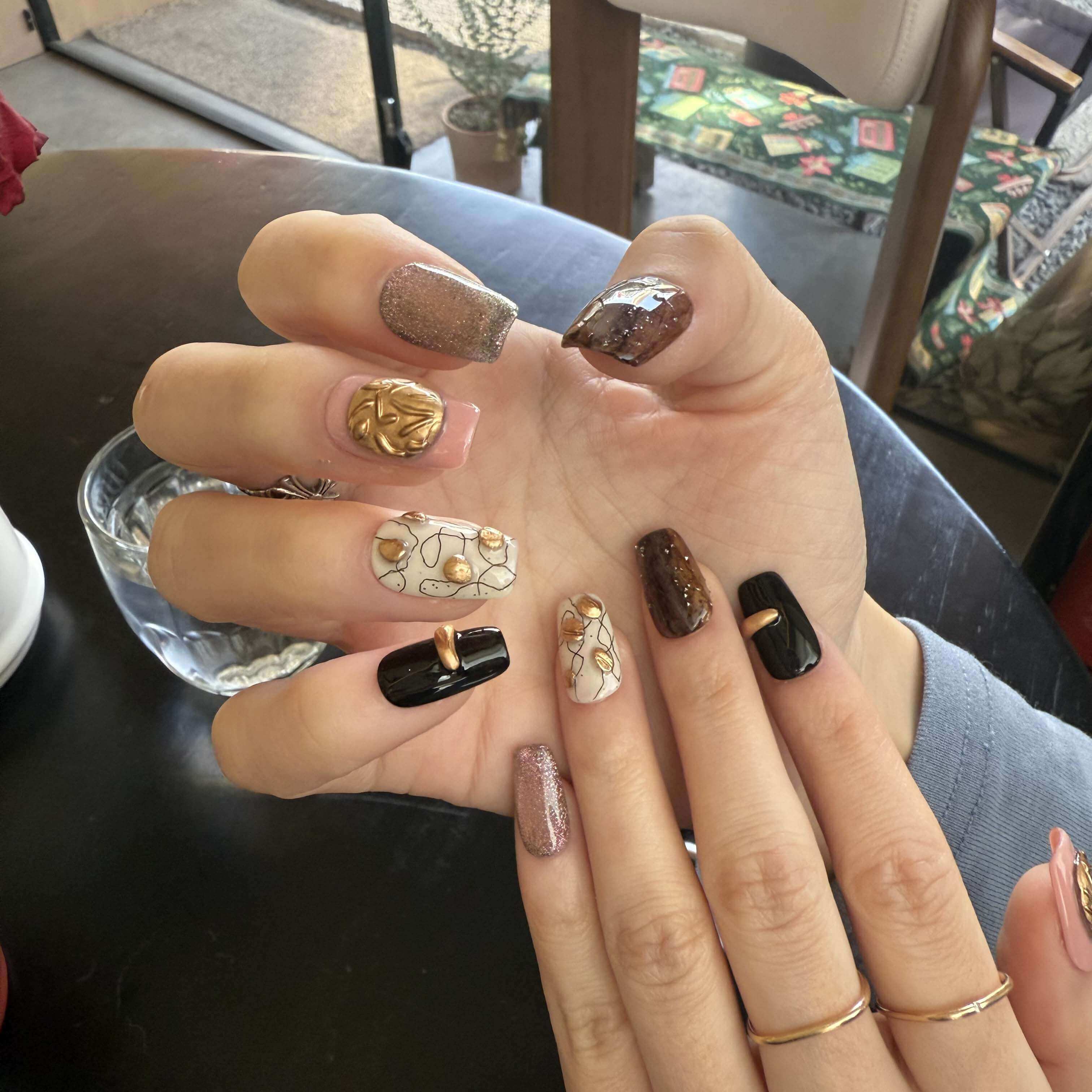 Earth Tones & Gold Accents Artistic Edge Press On Nails - My Store