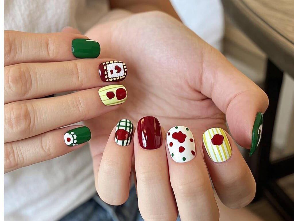 How to Safely Remove Press-On Nails with Jelly Adhesive A Step-by-Step Guide